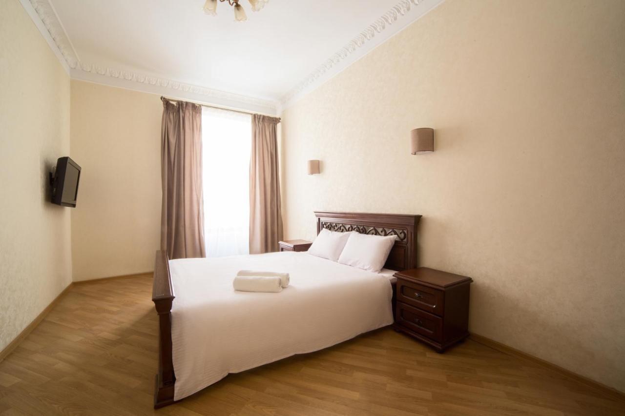 Apartment On Virmenska 3, With 2 Separate Bedrooms Lwów Zewnętrze zdjęcie