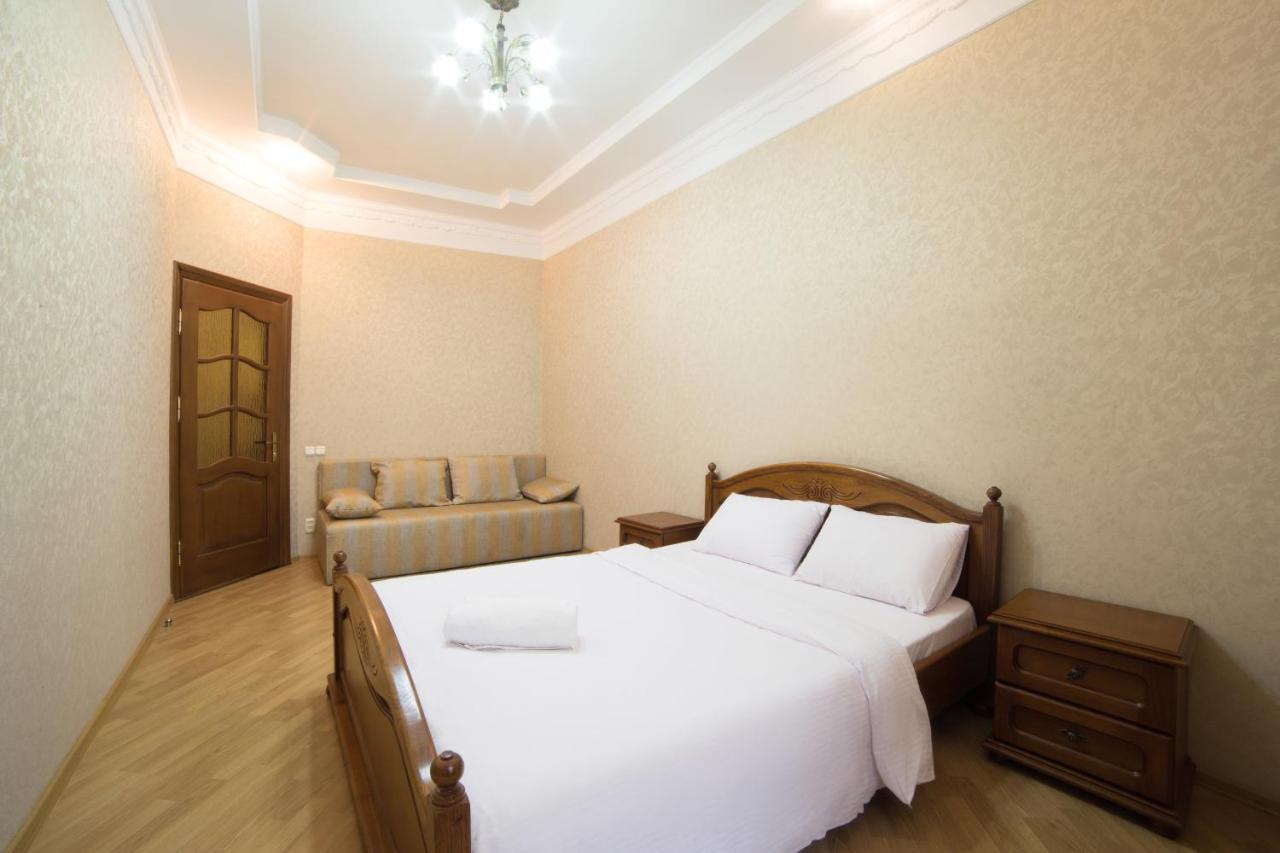 Apartment On Virmenska 3, With 2 Separate Bedrooms Lwów Zewnętrze zdjęcie